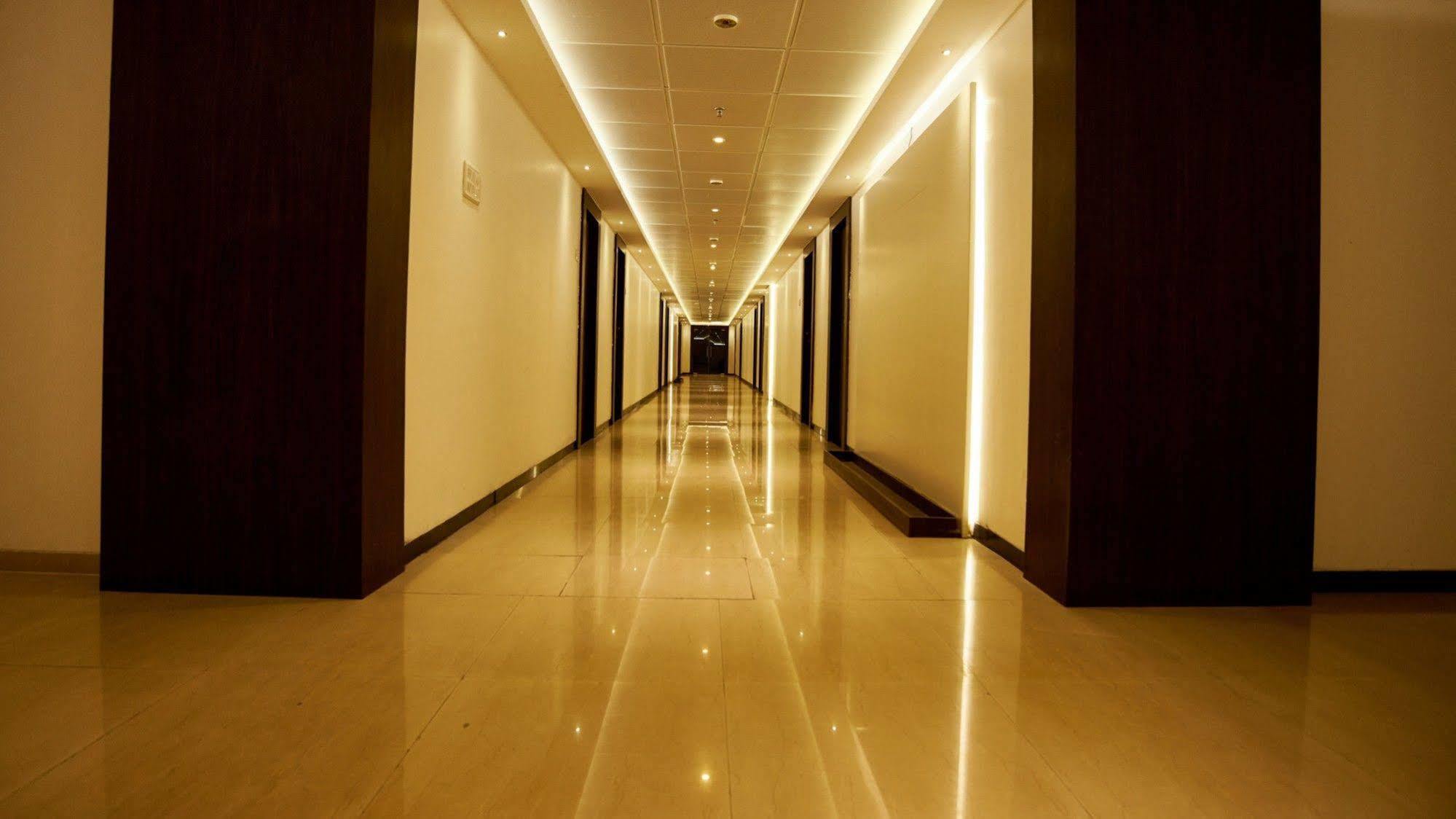 Hotel Golden View Shirdi Zewnętrze zdjęcie